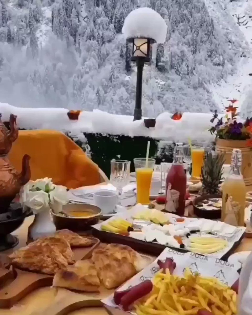 Застолье в горах