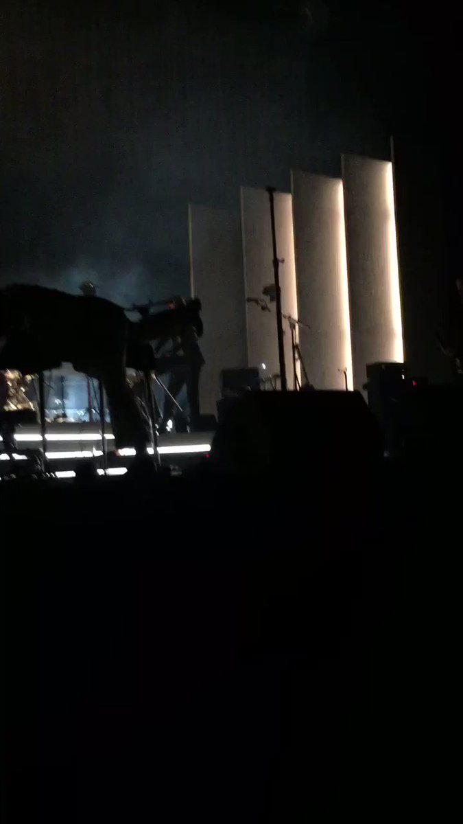 alex during pretty visitors tonight