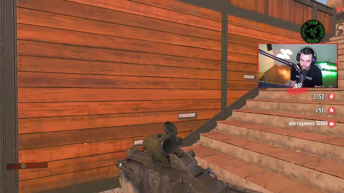 Dot Esports Live (@DotEsportsLive) on Twitter photo 22/10/2018 16:21:31 It's okay Nadeshot, we have all been there. It's okay Nadeshot, we have all been there.