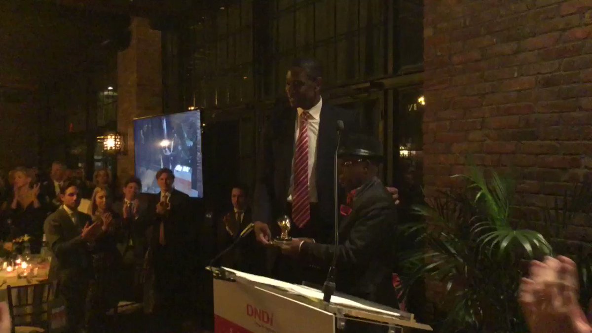 Standing ovation for Dr. Kandé for his work in developing better treatments for #sleepingisickness @officialmutombo #makingmedicalhistory