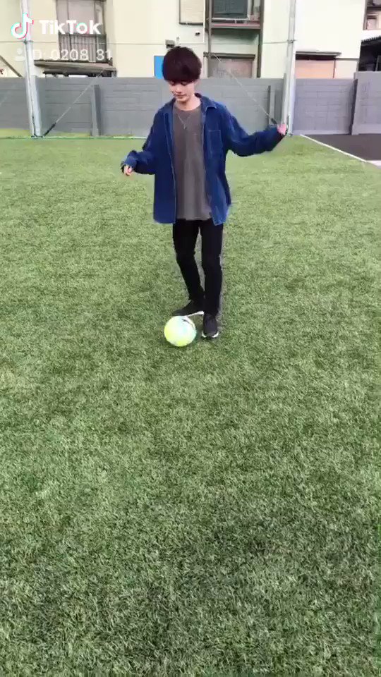 芹沢瞬 せりしゅん 一緒にサッカーしよ サッカー男子はどうですか 彼女目線 T Co Tuvzadvf8t Twitter