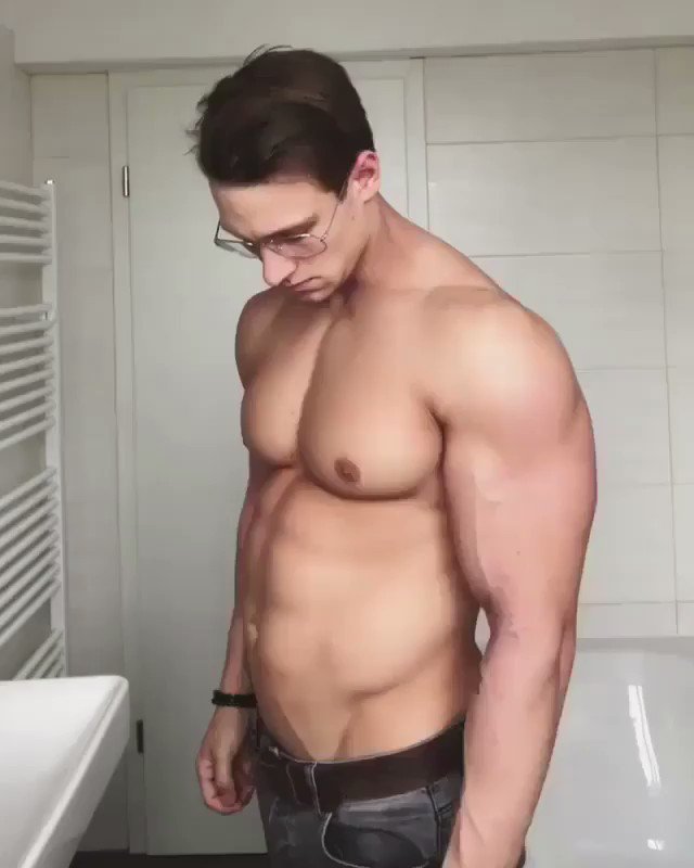 瞬間パンプアップお兄さんがイケメンすぎるしマッチョすぎるww