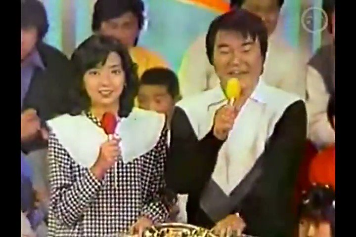 Enkada1suk1 愛してます 河合奈保子さん Tvジョッキー Tv Jockey 81年 水色衣装 司会 土居まさるさん アシスタント 相本久美子さん 作詞 伊藤アキラ 作曲 川口真 愛してます 泣きたいほど あなた 今まで会った人たち 消えてしまうほど好き