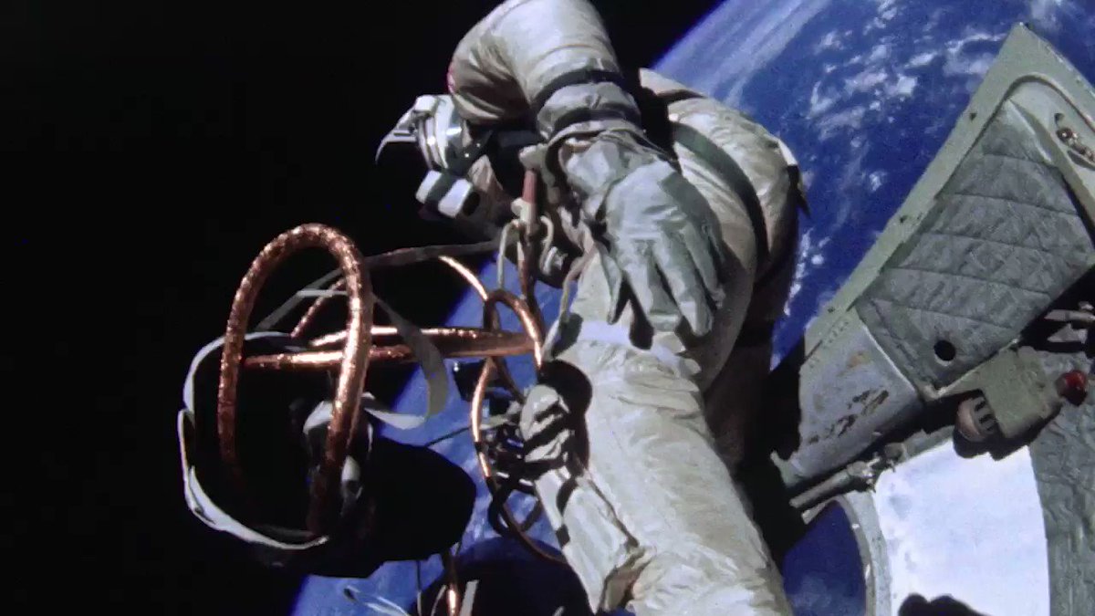 On this International Day of Human Spaceflight, we celebrate accomplishments of the past & look forward to achievements of the future. @NASA_Astronauts are going back to the Moon by 2024, and Mission Control at Johnson Space Center in Houston will be ready to guide them there.