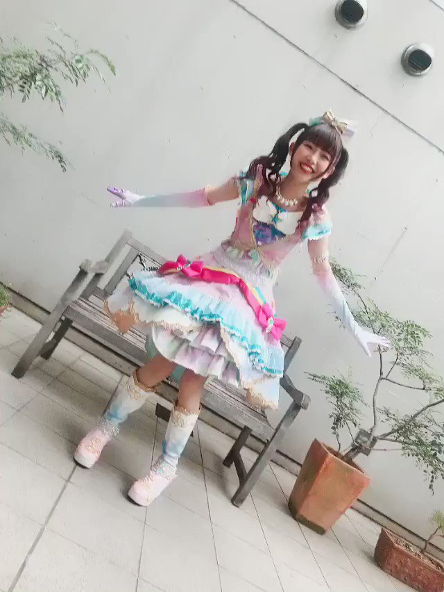 アイカツ 歌唱担当 堀越せな カード 武道館 セレクションパック アイカツ 歌唱担当 堀越せな カード 武道館 セレクションパック