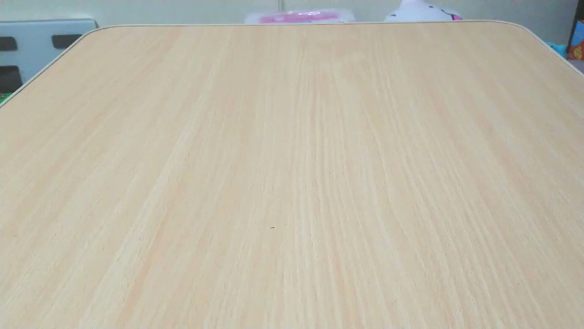 動く紙コップｗｗｗはしゃぎすぎて思ってたのと違うｗｗｗ