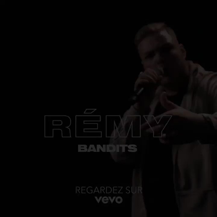 Je suis passé faire 2 sessions dans les studios de @VevoFrance pour interpréter les titres « Ne me quitte pas » et « Bandits » en live 🎬
Lien des clips ➡️ https://www.youtube.com/playlist?list=PLkqz3S84Tw-QVCeQPHzs4LVv6dWrhZwW5&fbclid=IwAR1VHhh9SCFQ5WizeDCI1XsGQsEVWegbahSj-bo6bFM6KnsqQozzOsUEwaM …
