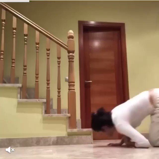 🦄 https://t.co/lbXqJIYGww<a href="/tag/swipedat"class="tags"><span>#swipedat</span></a>