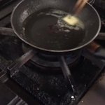 やばい美味しそうです!ご飯、うなぎの上にとろっとろの卵が…堪らん!