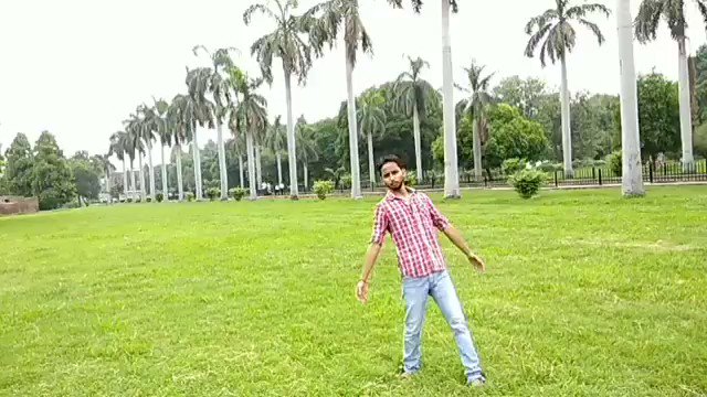 Happy Birthday Shah Rukh Khan   okay just trying to do that 