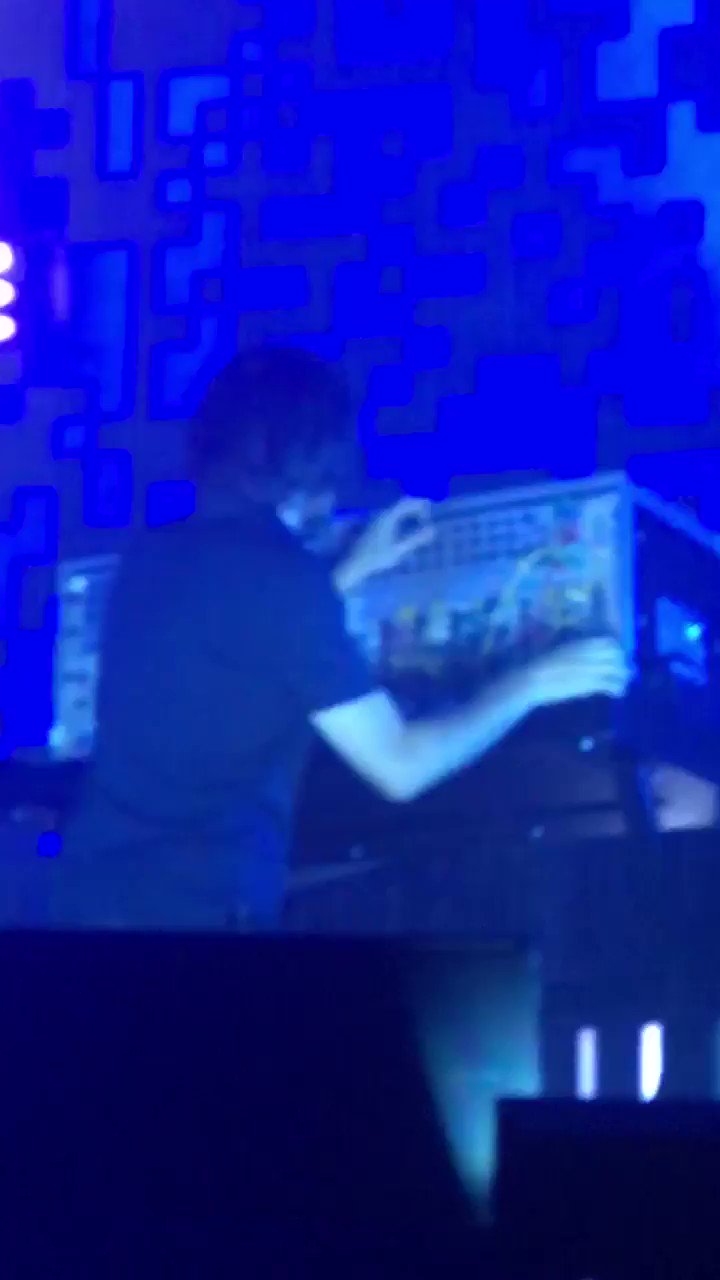 Happy birthday Jonny Greenwood 