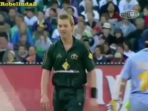 Happy birthday one of the best bowler Brett Lee.   