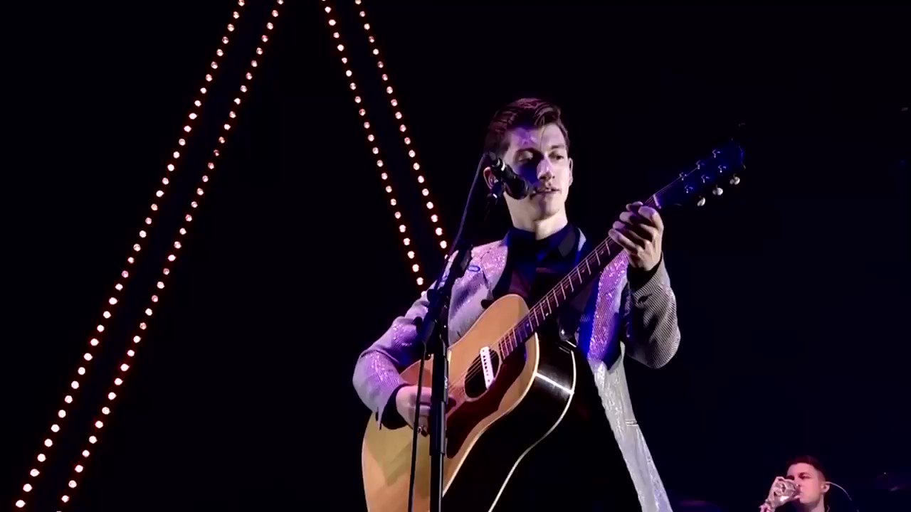 Happy Birthday Alex Turner ! 