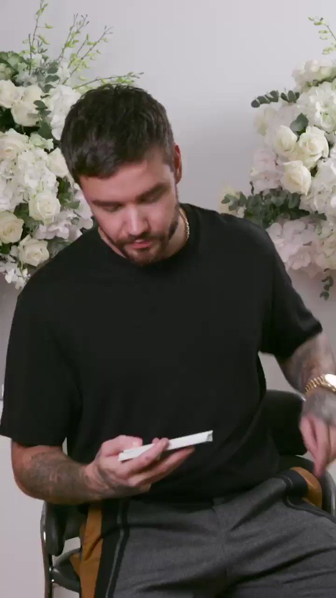 British Vogue (@BritishVogue) on Twitter photo 2018-11-09 10:38:51 Watch the full video of @LiamPayne answering quick-fire questions from British Vogue - inside last nightโs #1YearNewVogue party vogue.uk/THKrbT Watch the full video of @LiamPayne answering quick-fire questions from British Vogue - inside last nightโs #1YearNewVogue party vogue.uk/THKrbT