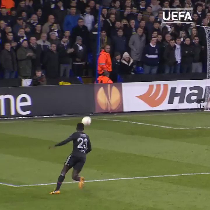 Brad Friedel's reaction says it all ๐
#UEL