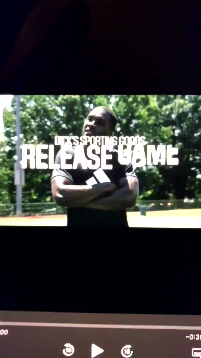Choreographed A Shoot With @nelsonagholor , @dickssportingss , and @adidasFballUS ❗️ Someone can tell you how to get off the line, we can show you #Certified