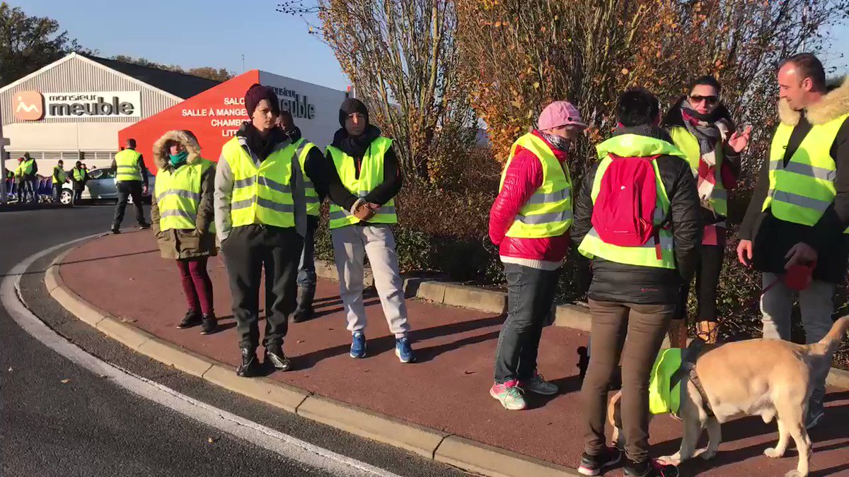 Orléans Manifestation Pour Le Pouvoir Dachat La Cgt
