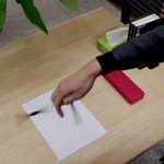 ペン回し・・・？!じゃなくてヌンチャクペン回しだった!