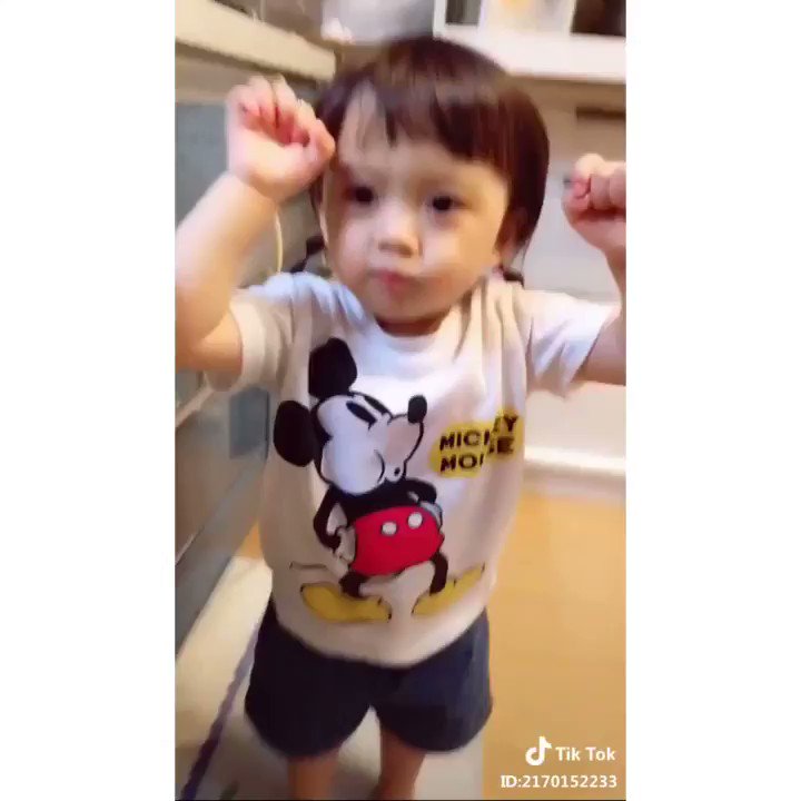 Tiktokマガジン Tik Tok 可愛い子供 赤ちゃんが癒してくれます 思わずにやける 2 続きはyoutubeからどうぞ T Co Tpppifsj Tiktok 抖音 Tiktokjapan ティックトック Tiktoker 子供 赤ちゃん 可愛い 面白い 面白い動画
