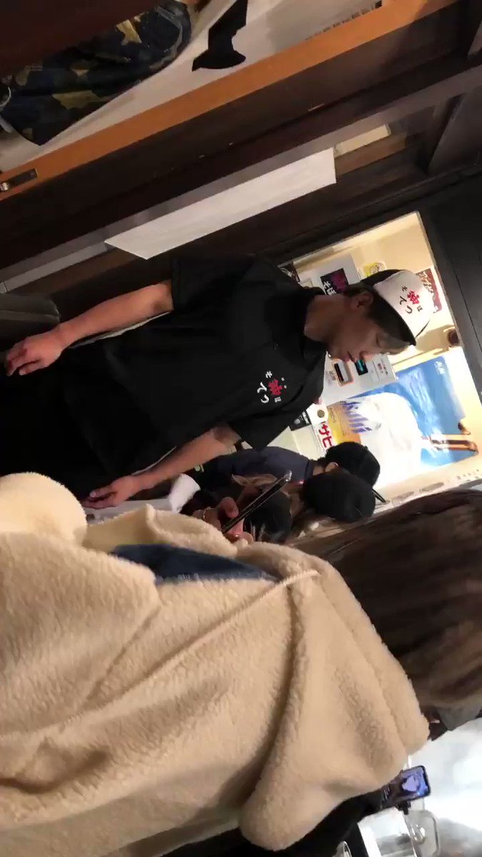 角屋とえすぐろの名刺渡してきた😂
いつかいつかきてくれることを
願って😂
運動会毎年ありがとうって
4日のライブのこともわたしだって分かってたし。
いつも幸せにさせてくれてありがとう。
#油そばてつ
#アブボナーラ