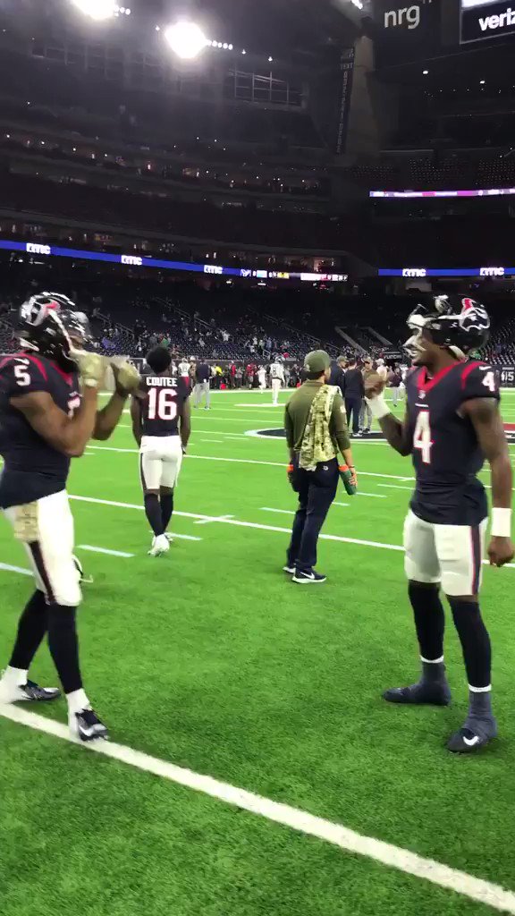 Deshaun Watson is a mood 😎