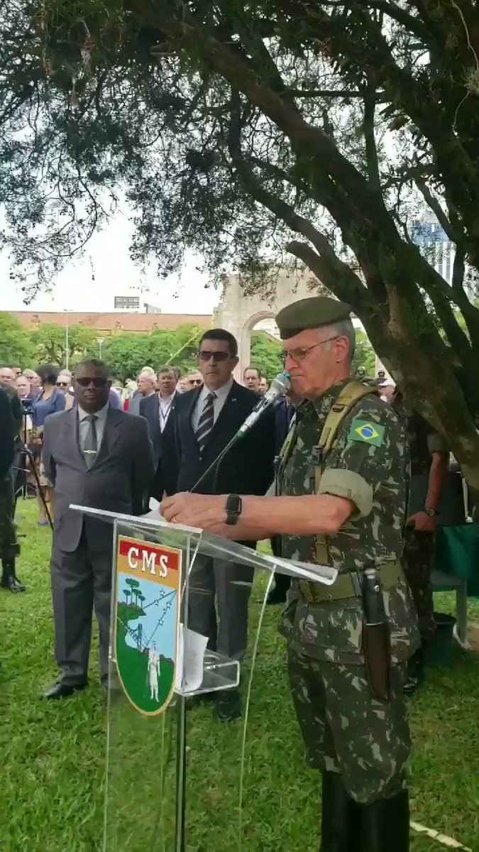 Trecho da fala do Comandante Militar do Sul, @geraldomiotto, durante solenidade em homenagem aos militares mortos durante a Intentona Comunista de 1935. #homenagem