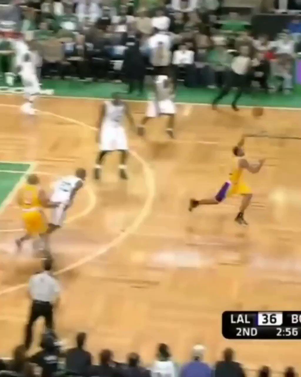 S/o to one of the most exciting leapers ever! Happy birthday Shannon Brown 