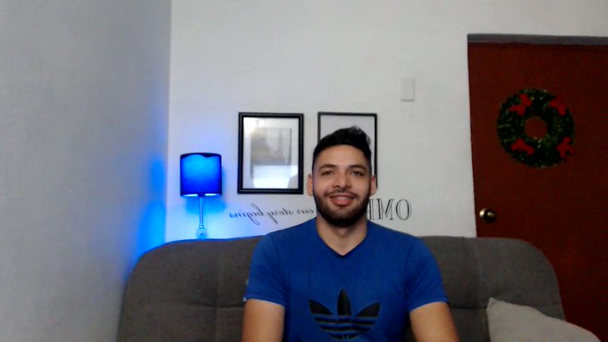 webcam cam training, thank you @IzziJizzBizz for all your help and support https://t.co/A3ptLY6nSs
