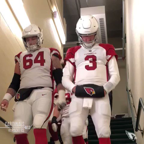 Hey @josh3rosen, what’d you think of your first game at Lambeau? https://t.co/WYy2tW8vHt