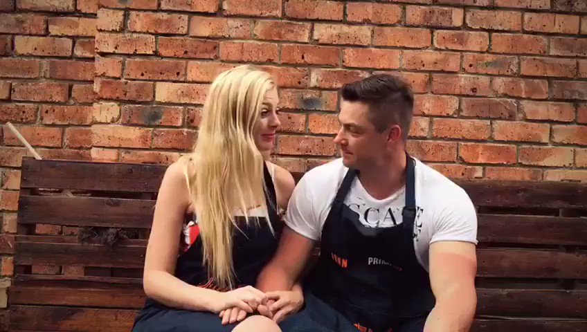 Hiers op 'n lekker saamkuier met awesome mense DV Sondag 9 DESEMBER 2018 ...