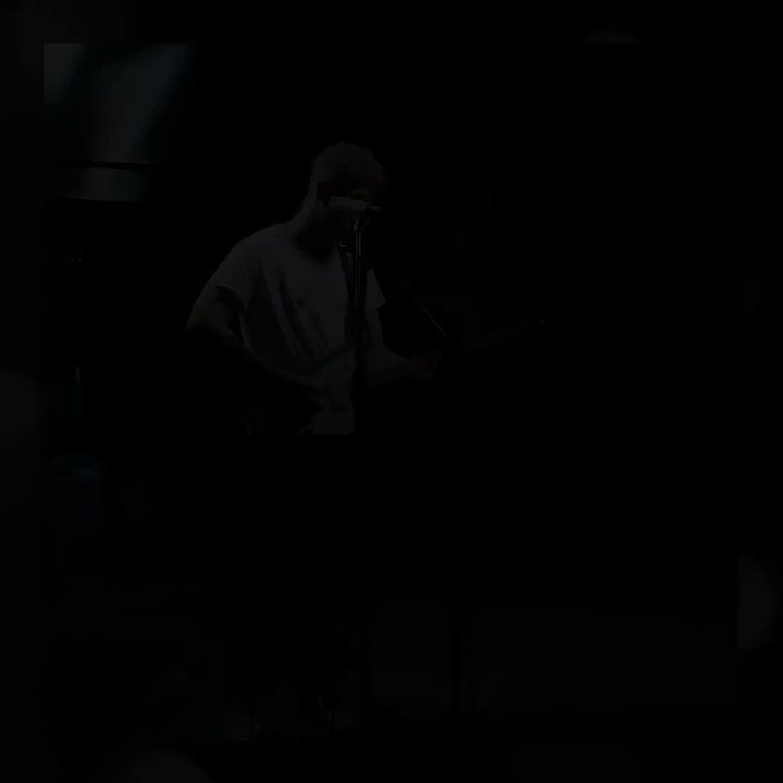 💕 We can't get enough! Treat yourself to @samfendermusic's beautiful performance of 'Dead Boys' from @AbbeyRoad ➡️ https://www.youtube.com/watch?v=RF-aAjHj7qg&index=4&list=PL0Kro0grO1E1inXgi4_calUkOKHAtvN0p …