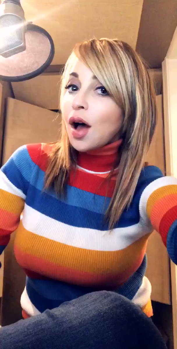 Tara Strong's Instagram, Twitter & Facebook on IDCrawl