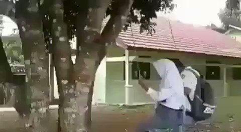 coba beri mereka 1 kata