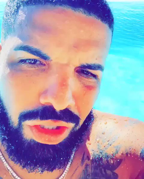 What accent is this? Irish??? Scottish??? Jamaican??? He look good tho