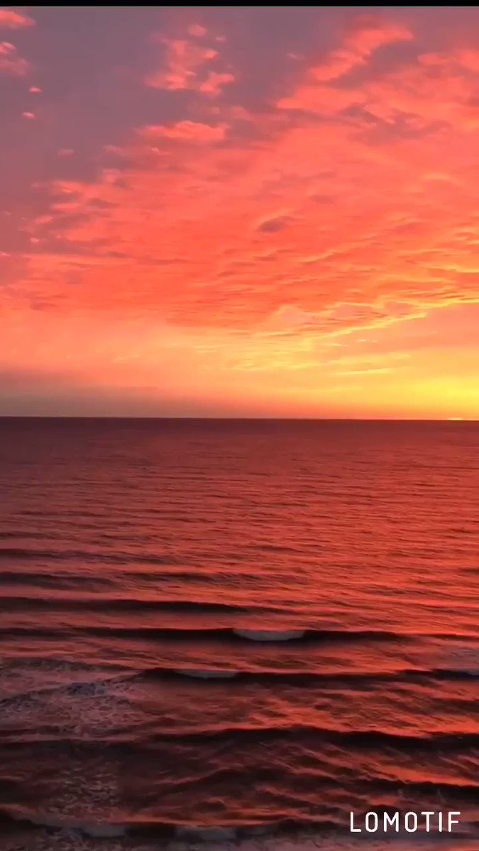 tara. 🌬🇵🇷 (@taramichelle143) on Twitter photo 2018-12-10 21:27:43 put a hillsong song over this clip I found on facebook, what a beautiful sight my lord has created put a hillsong song over this clip I found on facebook, what a beautiful sight my lord has created