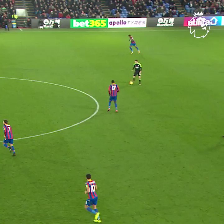 "Vintage Jermain Defoe"
#GoalOfTheDay
