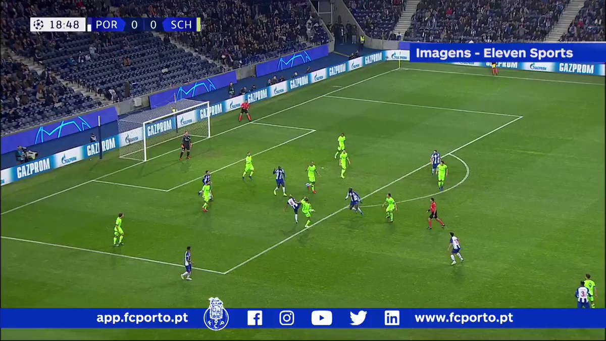 Recorda o último jogo da Champions League, frente ao Schalke 04 🔵⚪
#FCPorto #FCPS04 #UCL