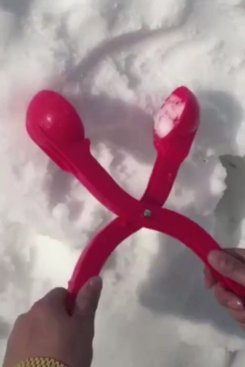 Gearing up for snow fight