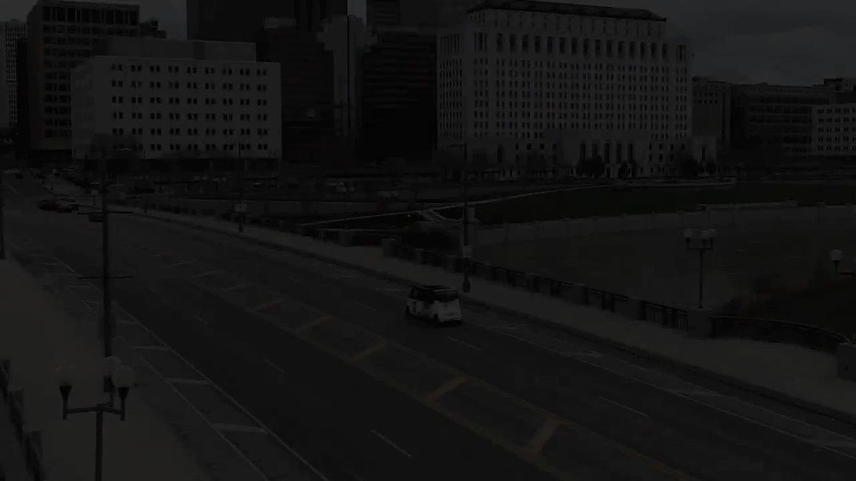 Now's your chance to experience #selfdriving #transportation for free in Columbus, OH -- 6:00am to 10:00pm, 7 days a week.
We know that your first ride will be as magical as the snow ❄️ that fell during filming! #maymobility #smartcircuit #smartmobility