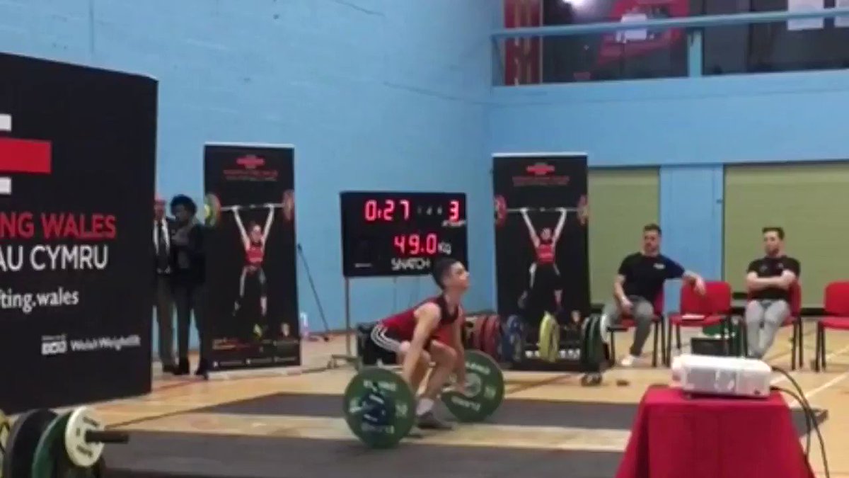 Another great performance by an @HHVCSchool student Dan Davies, he Wins Gold 🥇 and breaks 3 Welsh u15 records
👏👏👏
@WelshWeightlift Champs
@sportpembs @JonTsports @Pembrokeshire @_ukactive @FraserMercsport @VolPembs @WTGordonThomas @PersimmonHomes @RTPembs @RadioPembs
