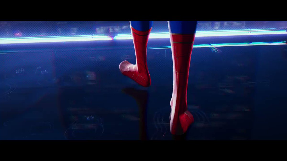Blueeyes Now I Still Plan On Watch Into The Spider Verse But This Japanese Dub Turns This Movie Into An Actual Anime It Makes It Look Like Spider Man Is A Seinen