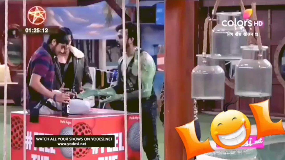 The MOMENT of the DAY😂😂
GAME CHANGER #Sreesanth👏👏
Awesome!!!
Opposition wale dekhte reh gaye 😁🤣🤣
#BB12 #BiggBoss12 #SreeFam #Sreesanth
@Bhuvneshwarisr1 the win is the anniversary gift for u bhabi from bhaiya s side!!!