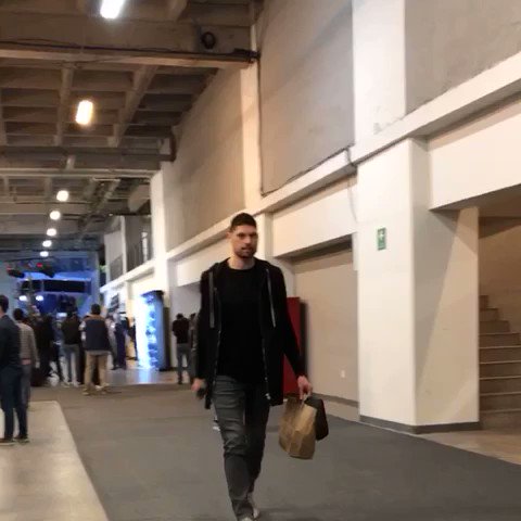 20.6 PPG - 11.5 RPG.
@NikolaVucevic clocks in for #NBAenMéxico action.