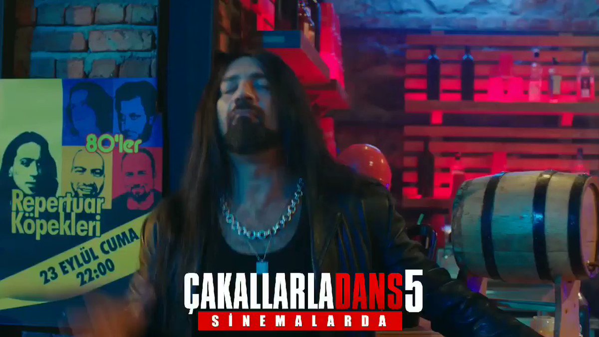 Eski rockçılardan kim kaldı? 😎🤘 #ÇakallarlaDans5 sinemalarda! 🍿
@taffpics @Sugarworkzfilm @sevketcoruh_
Türkiye Biletler: https://bit.ly/2yJ2XNB
Avrupa Biletler: https://bit.ly/2quqfCz