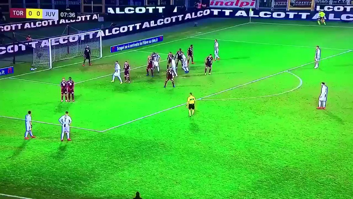 Best free kick ever #Ronaldo
