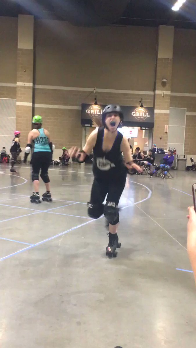 The Vixens are having a blast at Beat Me Halfway Roller Derby Extravaganza. Some intimidation skills we learned. 😂