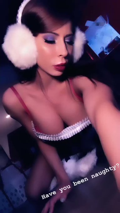 Mrs. Claus handles the naughty List 😈 https://t.co/yqaobX2GZy