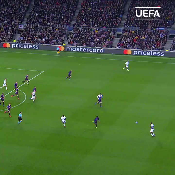 Tremendo gol.
@Dembouz 💨
#UCL