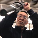 電車で変な人にロックオンされた……。傘がこっち向いてたら怖いって!