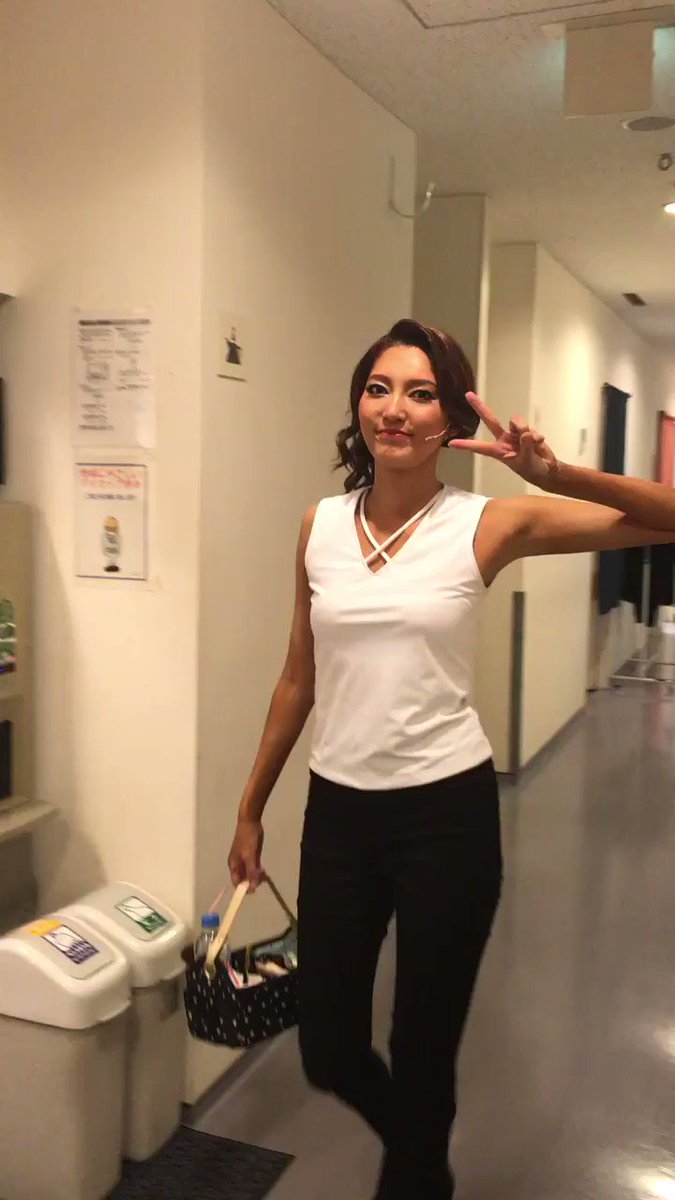 朝夏まなとの現在の活動は何してる 宝塚退団理由が病気と彼氏との結婚ってマジ ヅカスキ
